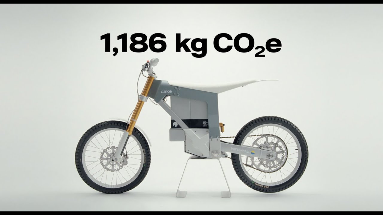 The cleanest dirt bike ever - Vattenfall x CAKE
