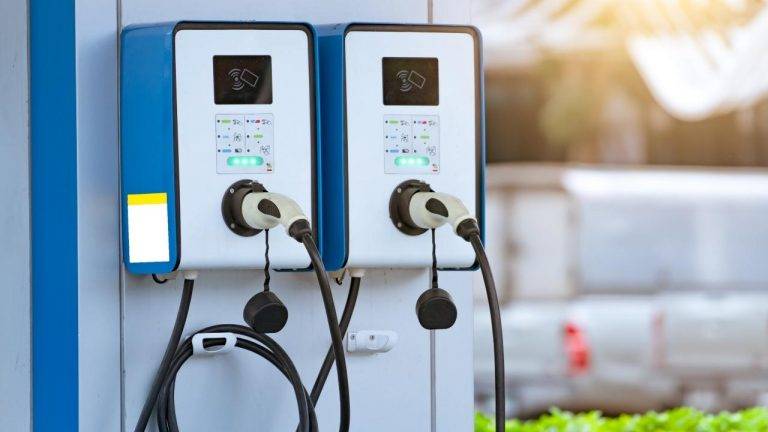 New Plans to Build Coast-to-Coast EV Charging Network