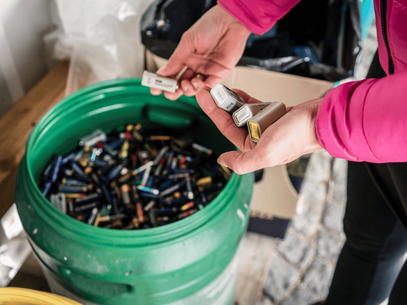 free battery recycling