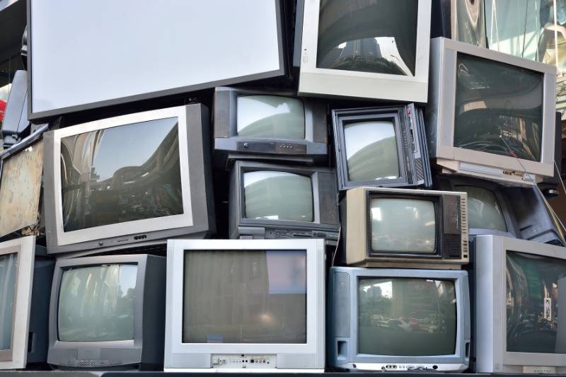 Why It’s Hard To Recycle CRT Televisions