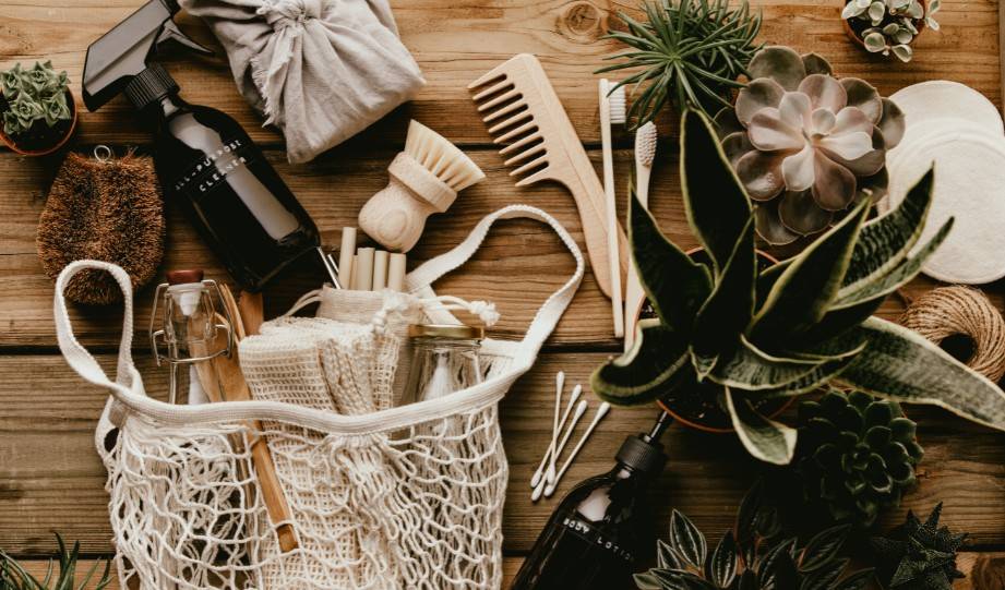 5 Must-Know Eco-Friendly Alternatives To Everyday Products