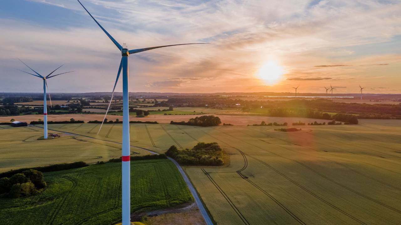 Amazon's European Green Drive 39 New Renewable Energy Projects