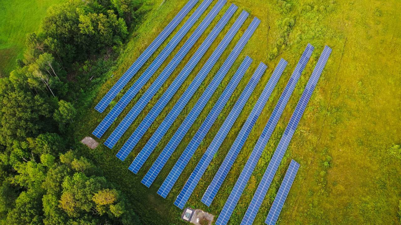 Dulles Airport's Game-Changing Solar Initiative