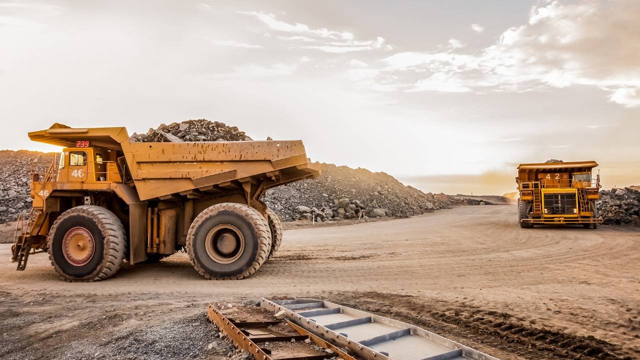 Fortescue Sets Carbon Neutral Goals for Mining Industry