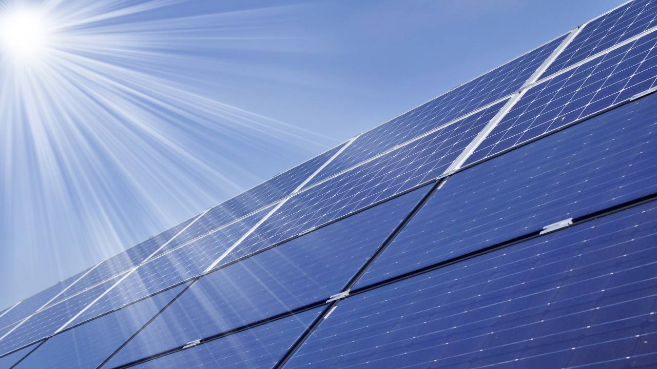 South Australia Is 100% Powered By Solar Energy In World First