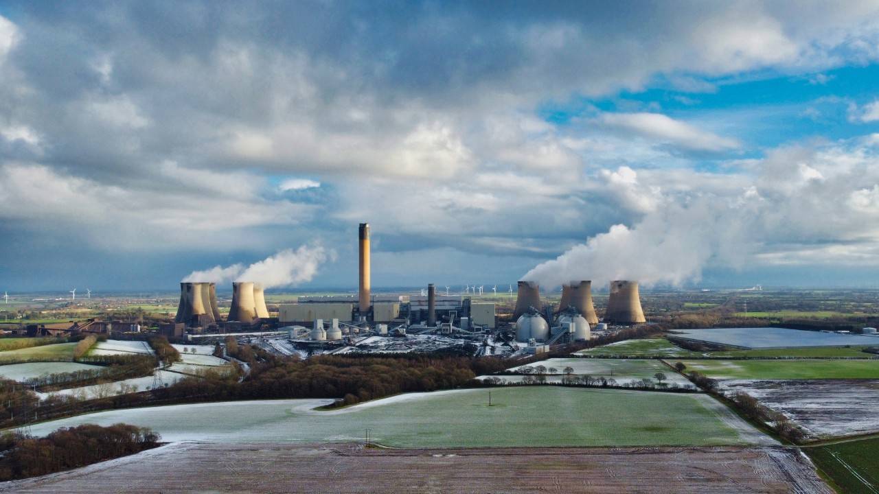 UK Bets Big on £2 Billion 'Carbon Negative' Plant