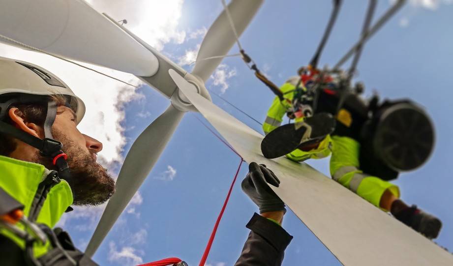 wind turbine technician renewable energy jobs