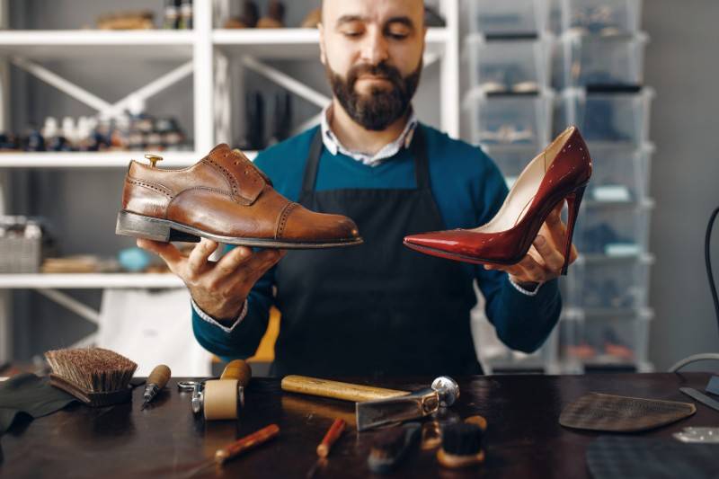 shoe cobbler