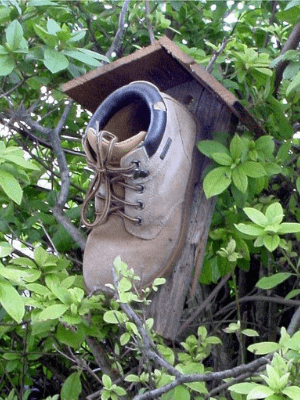 shoe recycling birdhouse